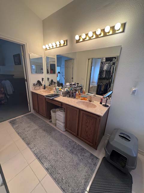 Smithfield-Drive-port-00-before