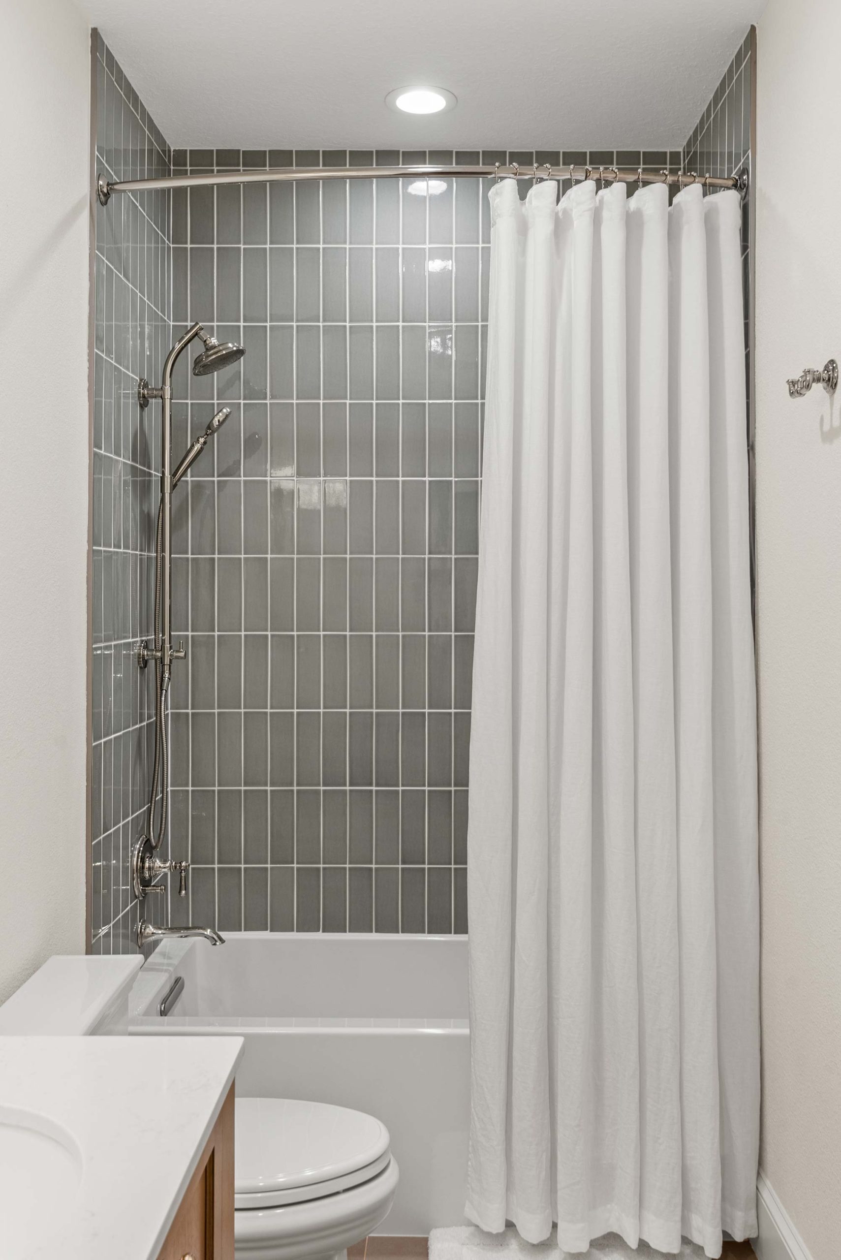 Common-Way-Rd-port-07