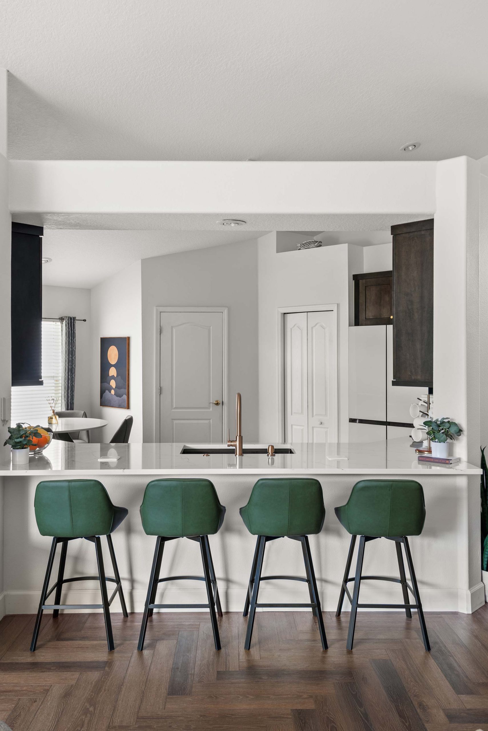 Wingate-Circle-port-01