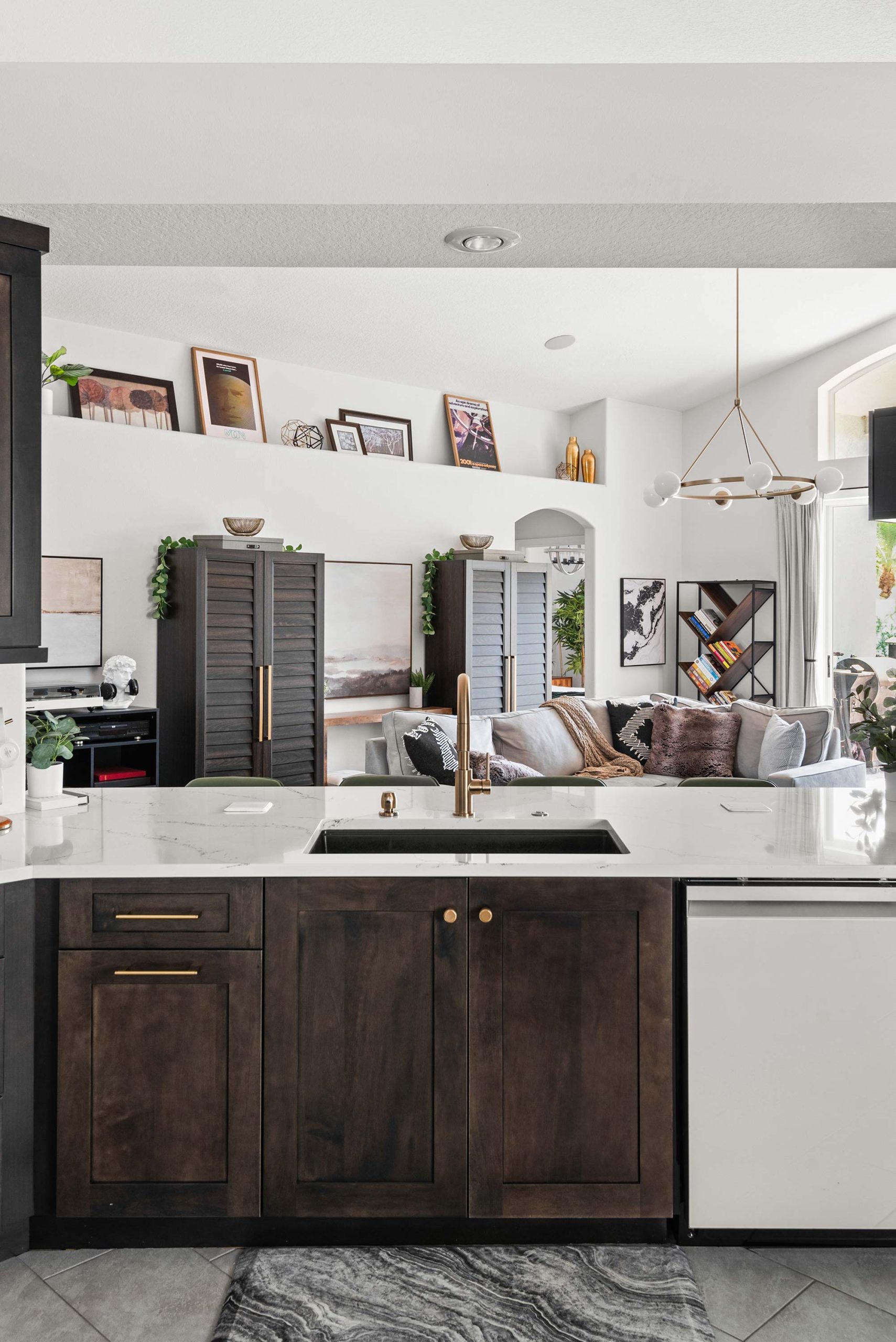 Wingate-Circle-port-05