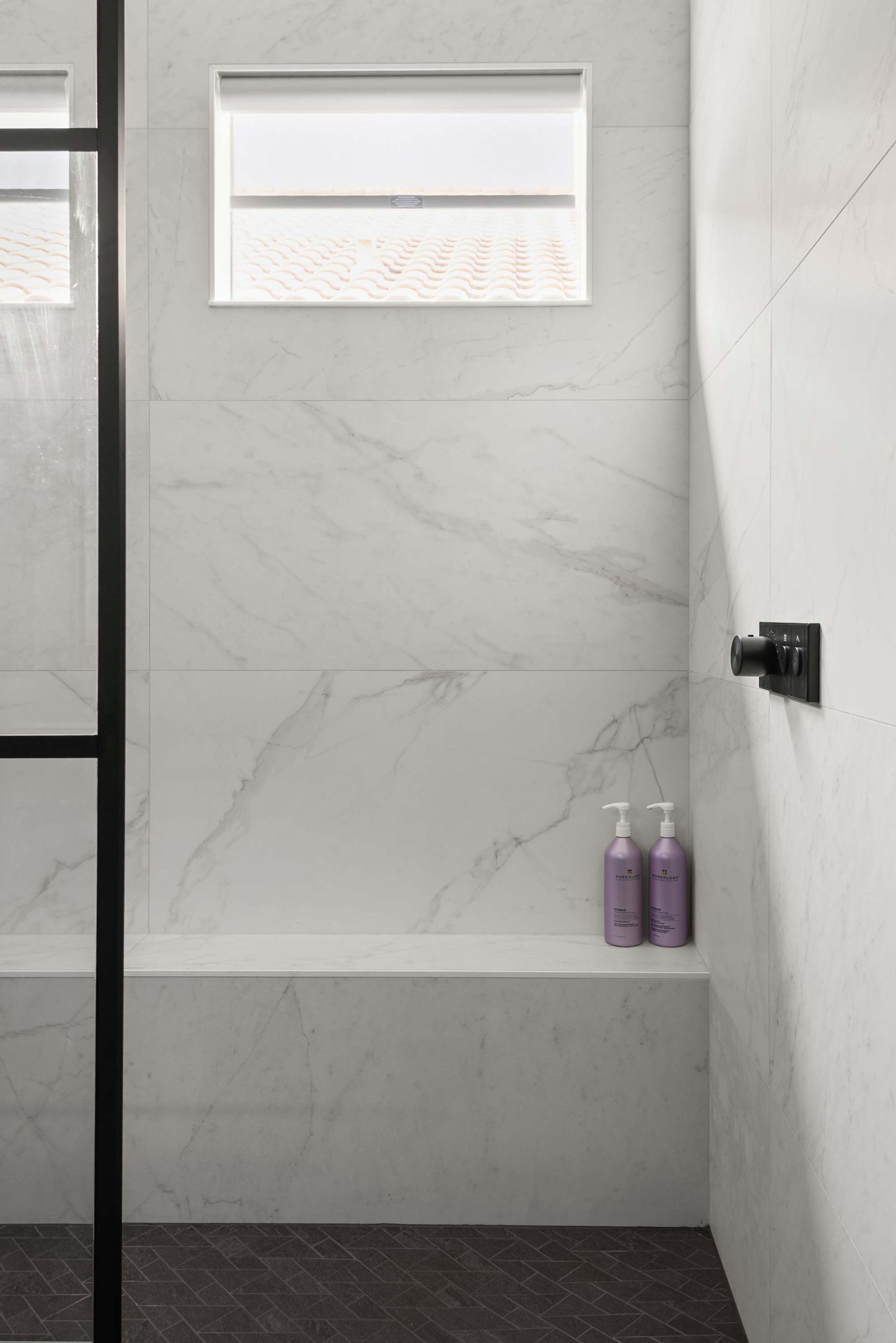 Lock-Street-bathroom-port-11