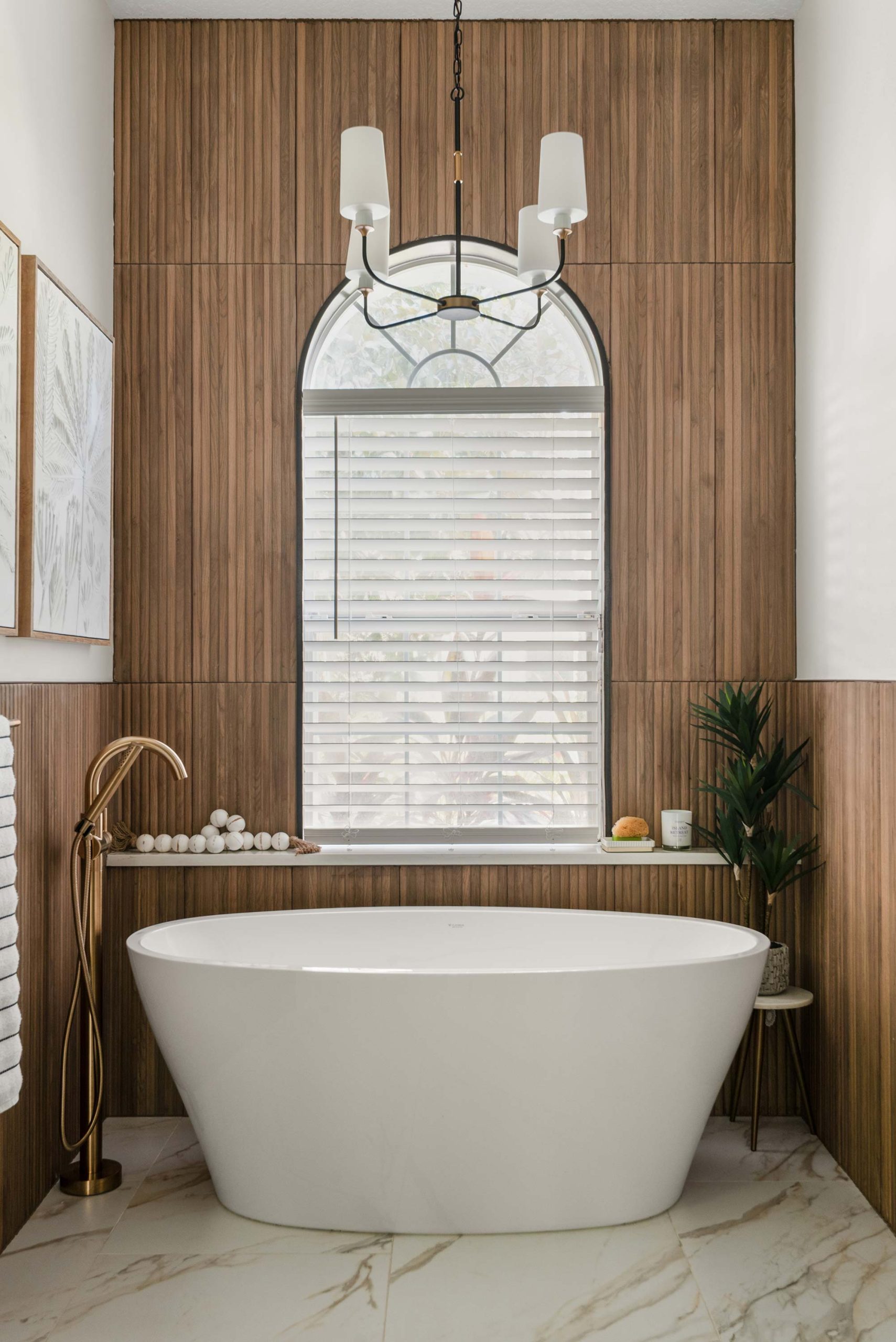 Long-Road-bathroom-port-07