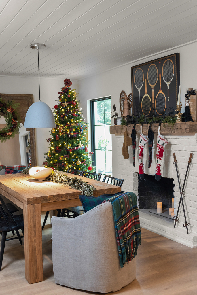Messer holiday mantle and dining table