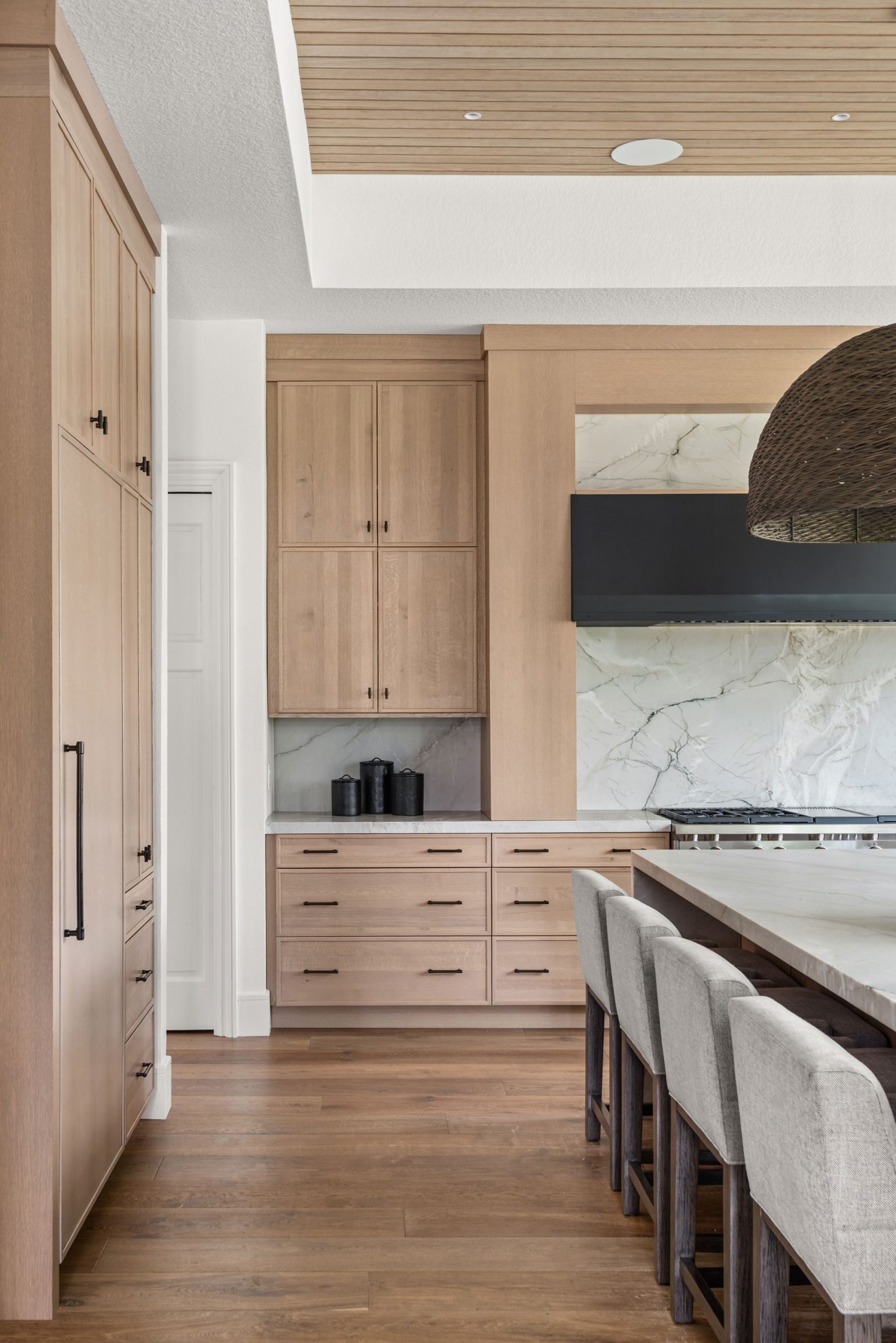 Palmetto-Grove-Lane-Whole-House-Portfolio-02-kitchen