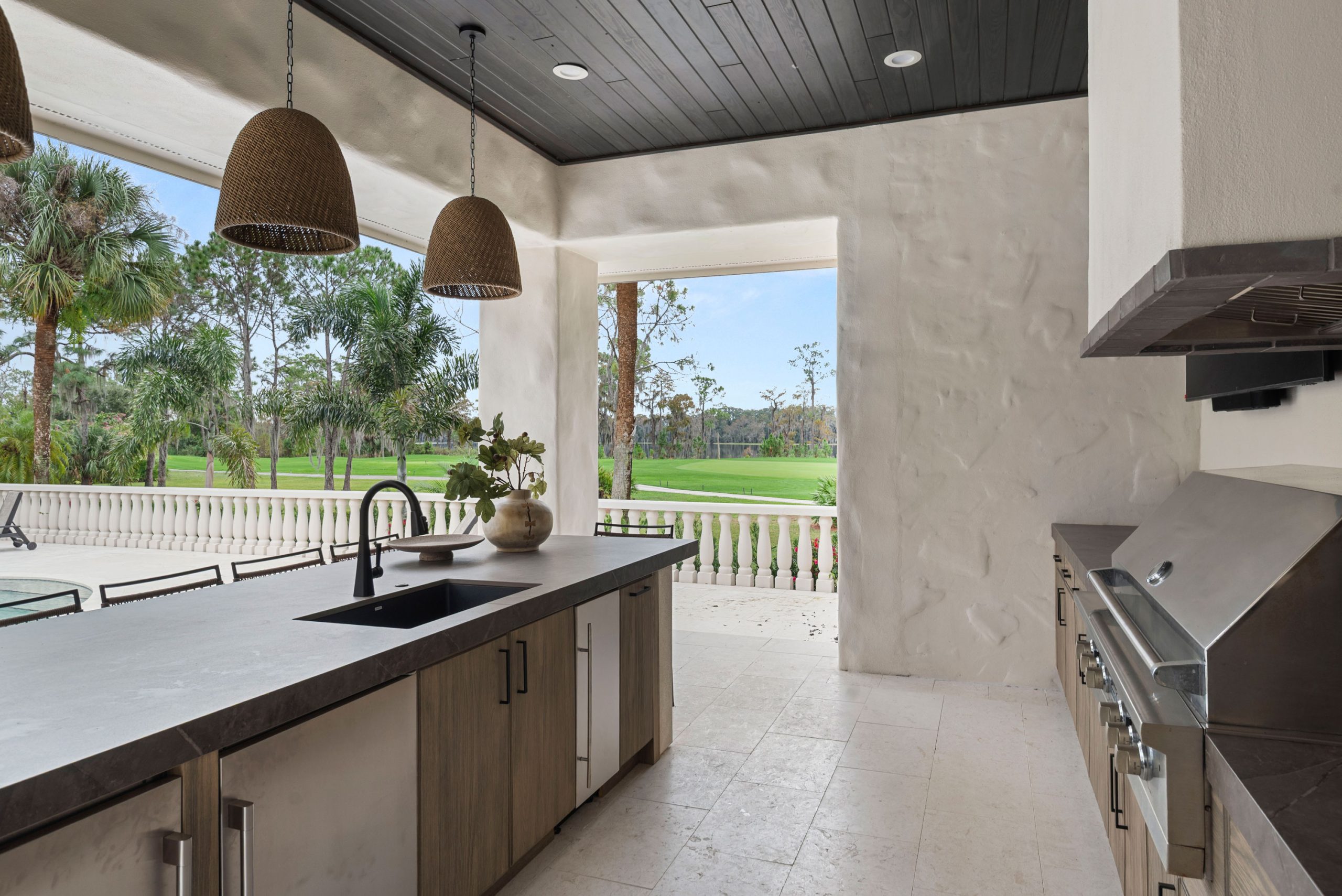 Palmetto-Grove-Lane-Whole-House-Portfolio-11-outdoor-kitchen