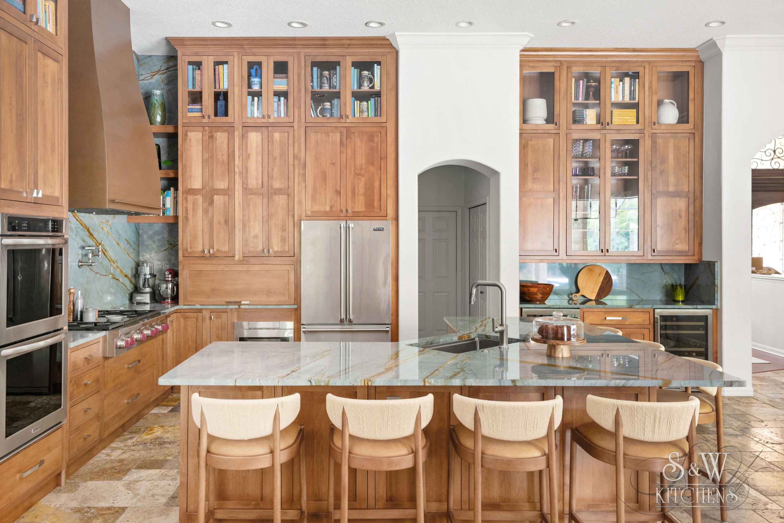 Tree-Tops-Road-port-02