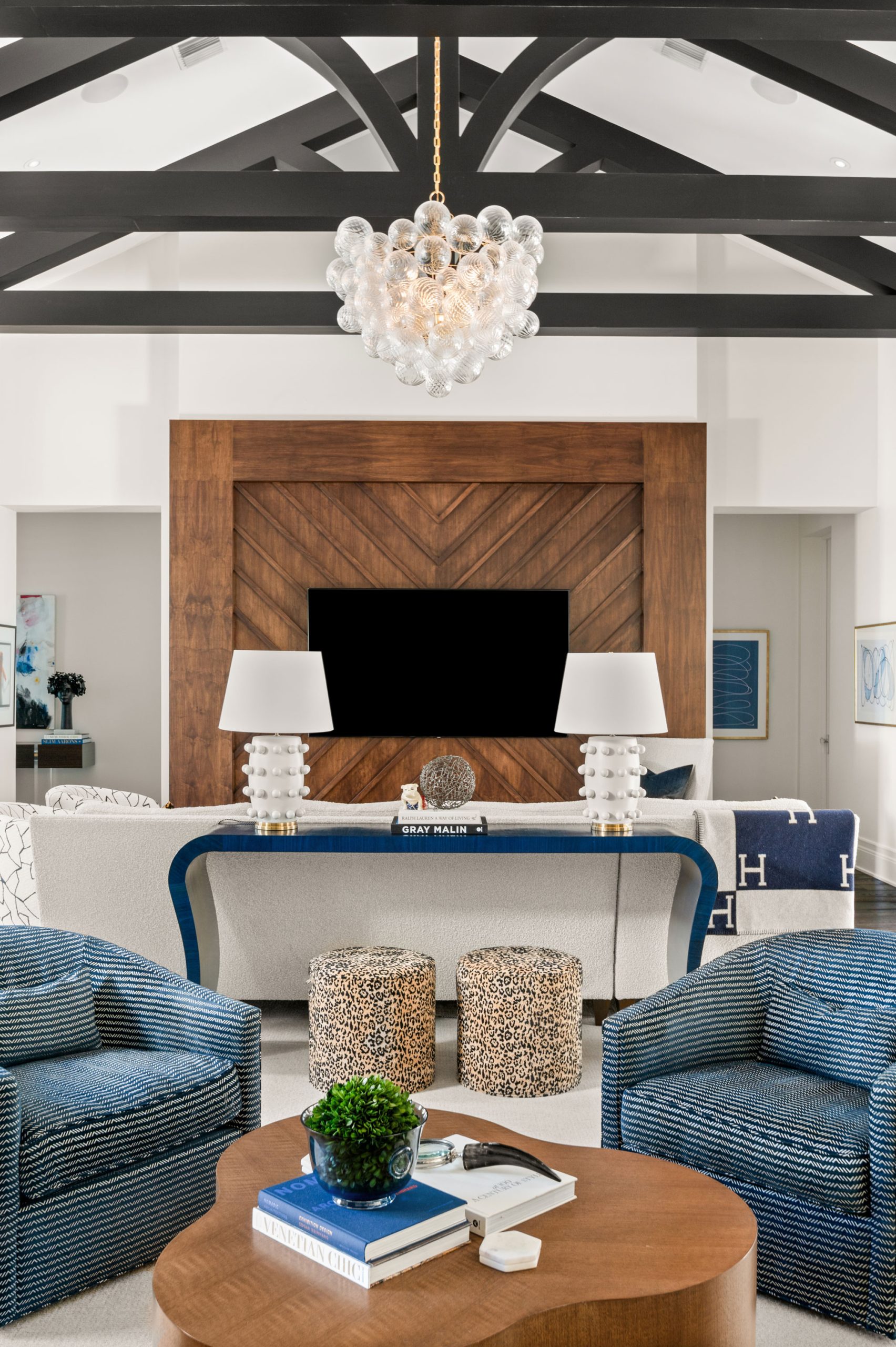 winter park, fl home renovation wood feature wall with TV